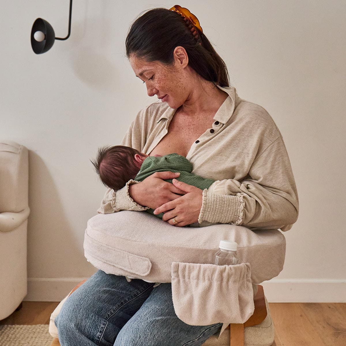 Best nursing pillow canada best sale